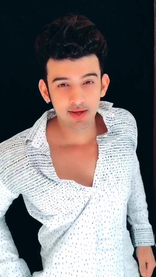 @👑 Aakash Pawar 👑