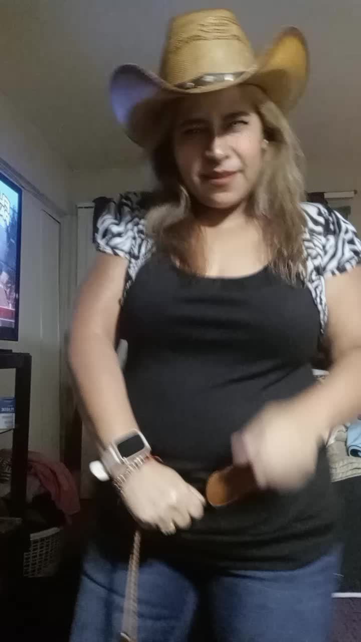 @LUPE, ÁVILA<3
