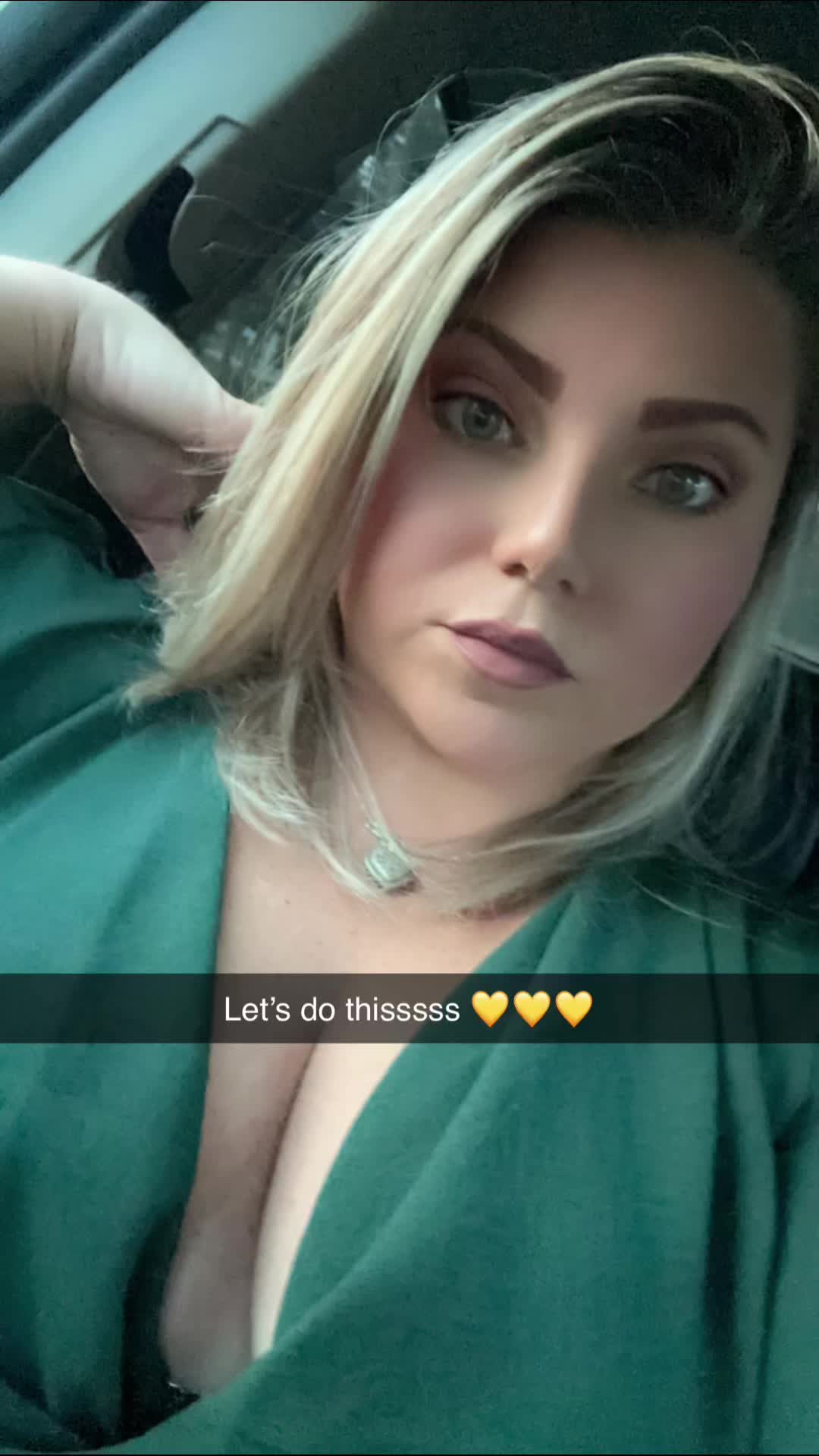 @AshNicole115