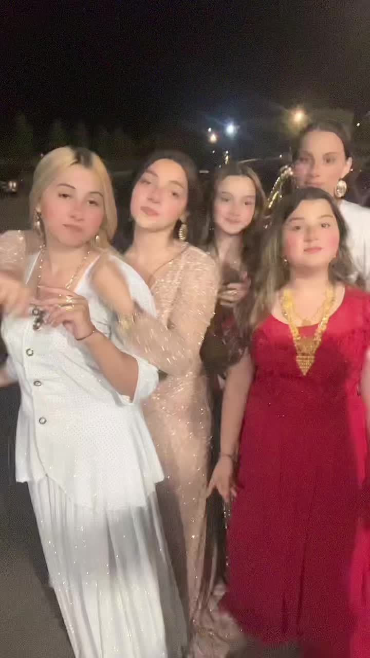 @Roxanarostz🖤🦅