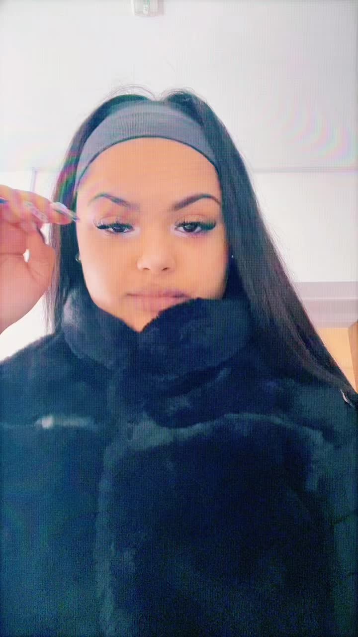 @𝐋 𝐞 𝐨 𝐧 ó 𝐫 𝐚