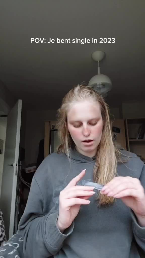 @JE
