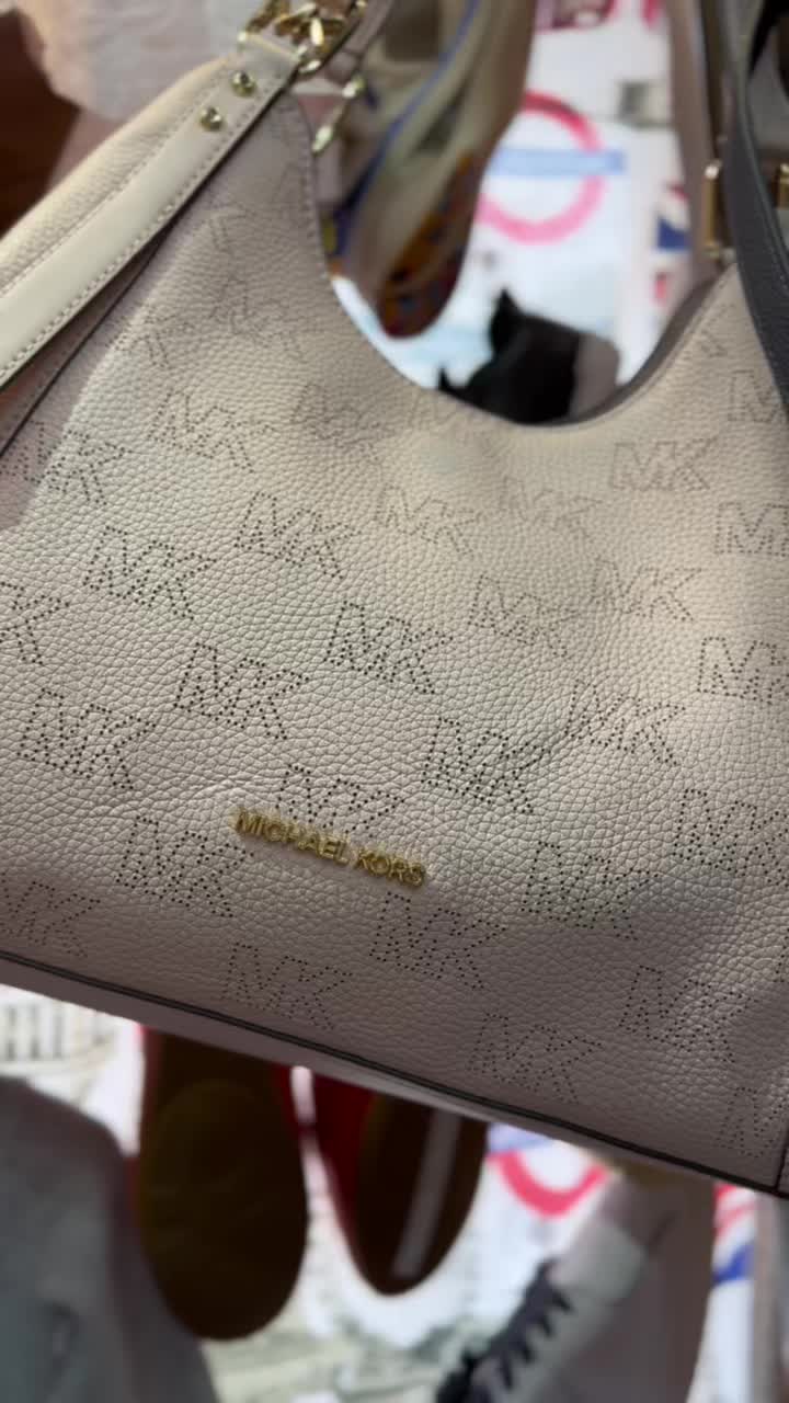 @Boutique Boston