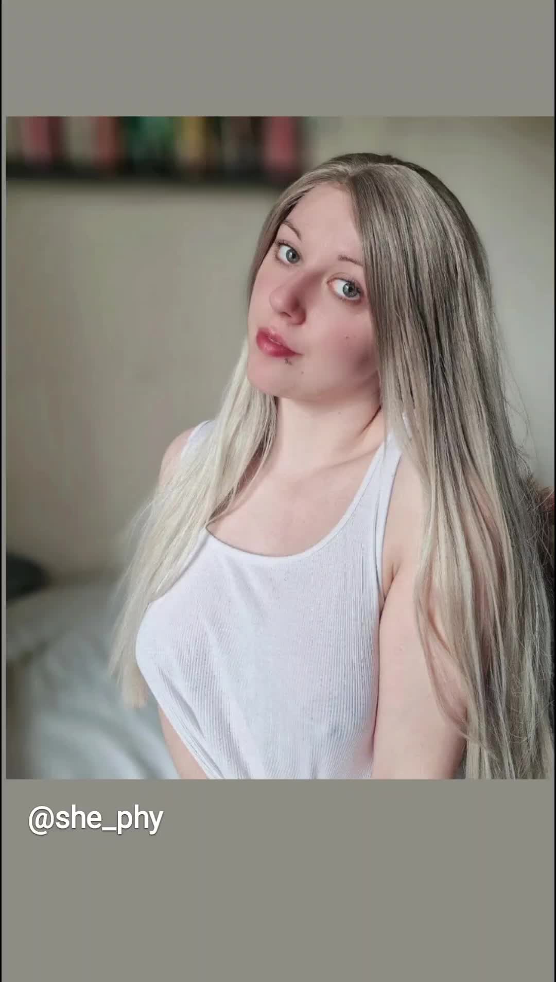 @Shéphyra