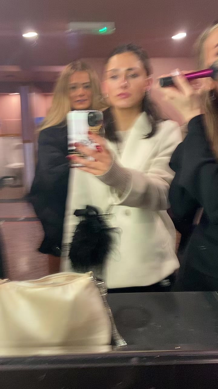 @Alli