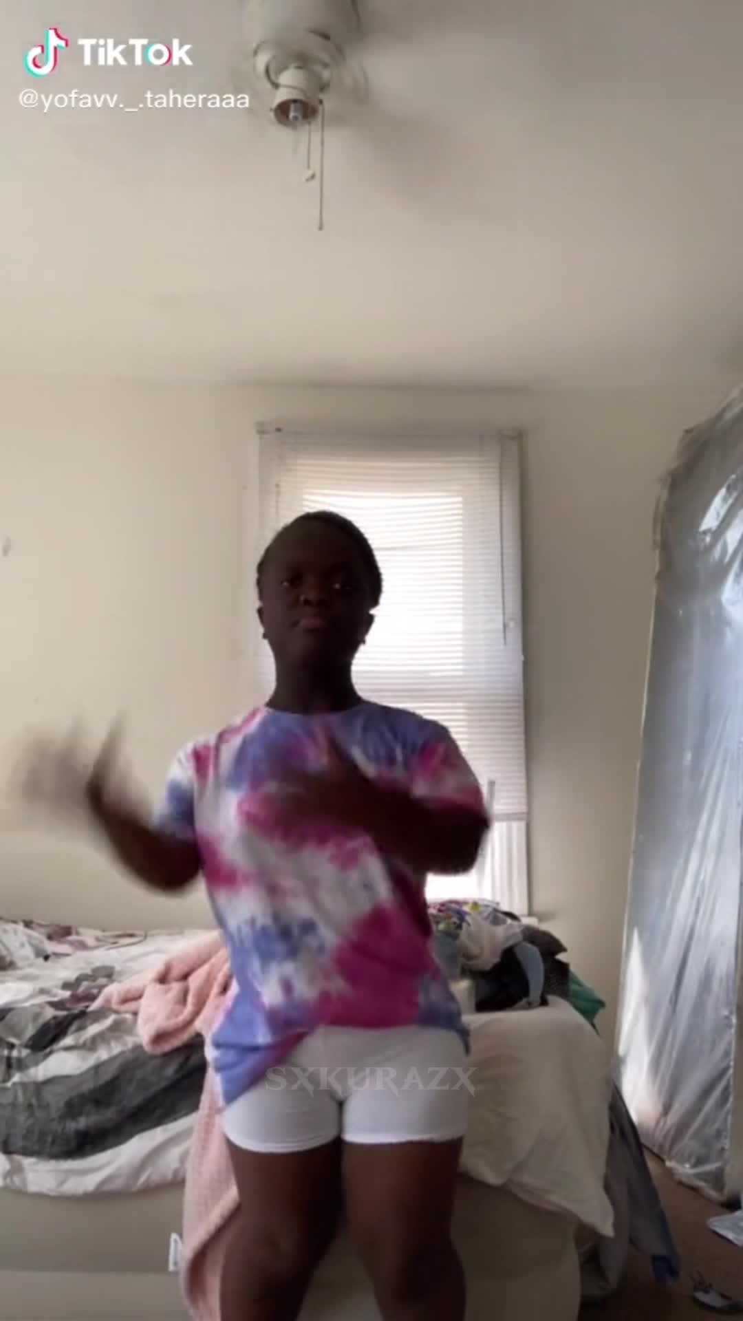 @<3