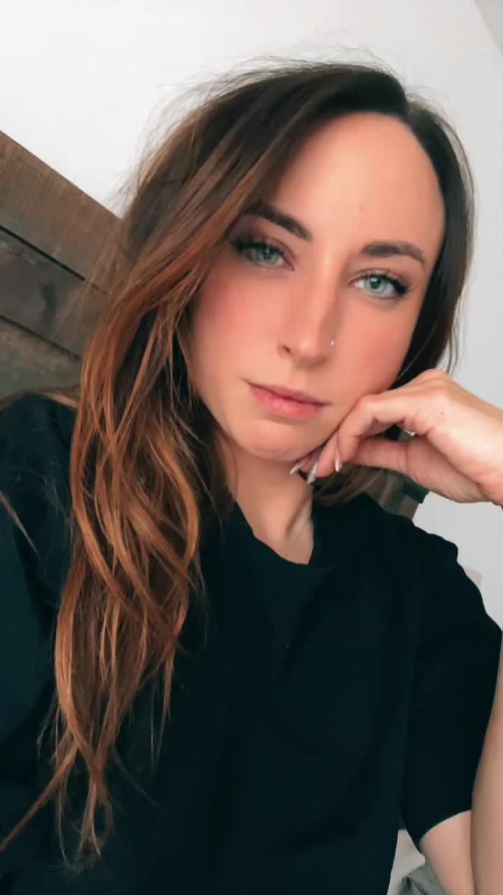 @breezygall
