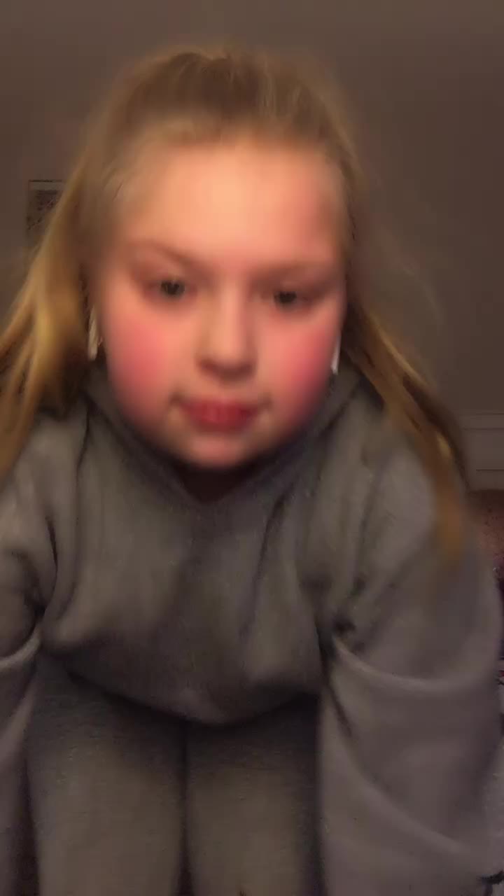 @mia and lily