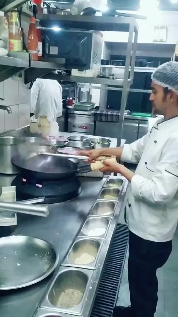 @Bikram Ghimire🇳🇵(सोझो बाहुन)