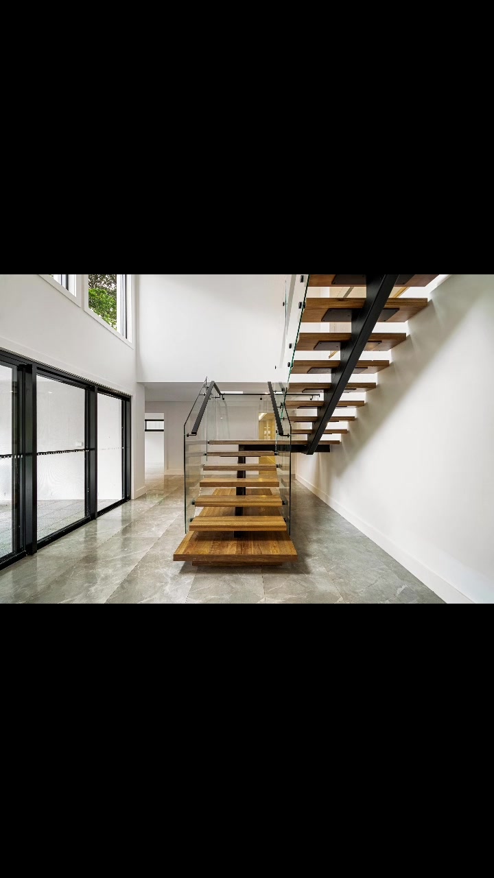 @AA7 Constructions