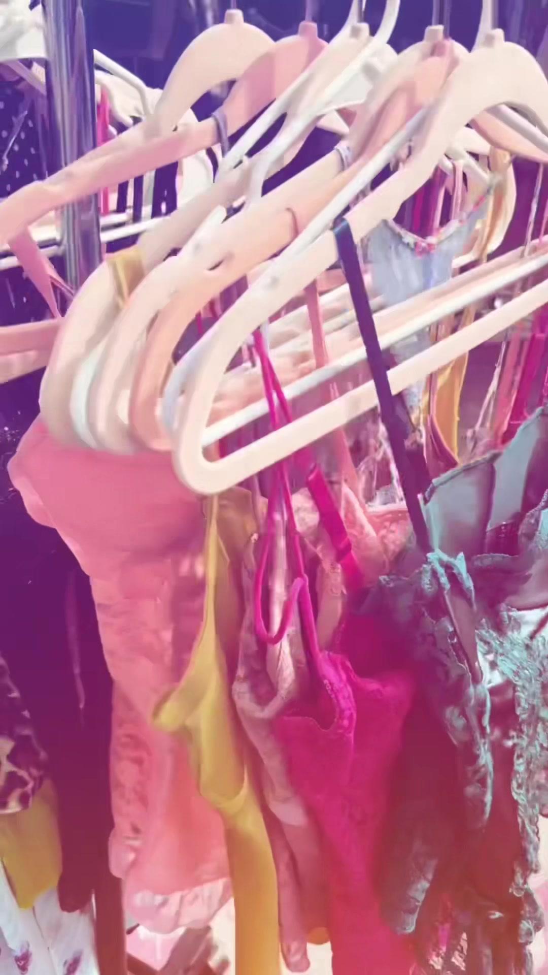 @Y2kvintage818