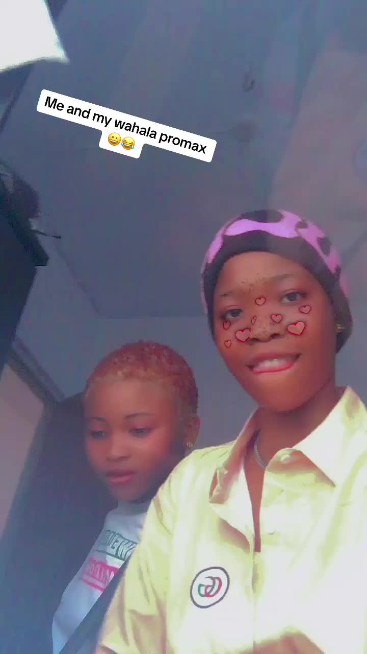 @B💕A💕L😃L💕Y Cares 🙈🙈