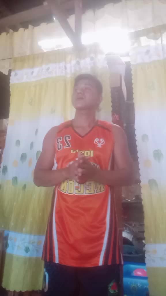 @kim lyod