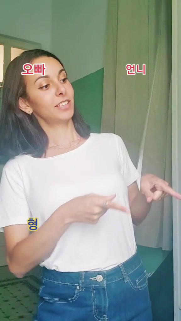 @HiLa ํ๋ผ