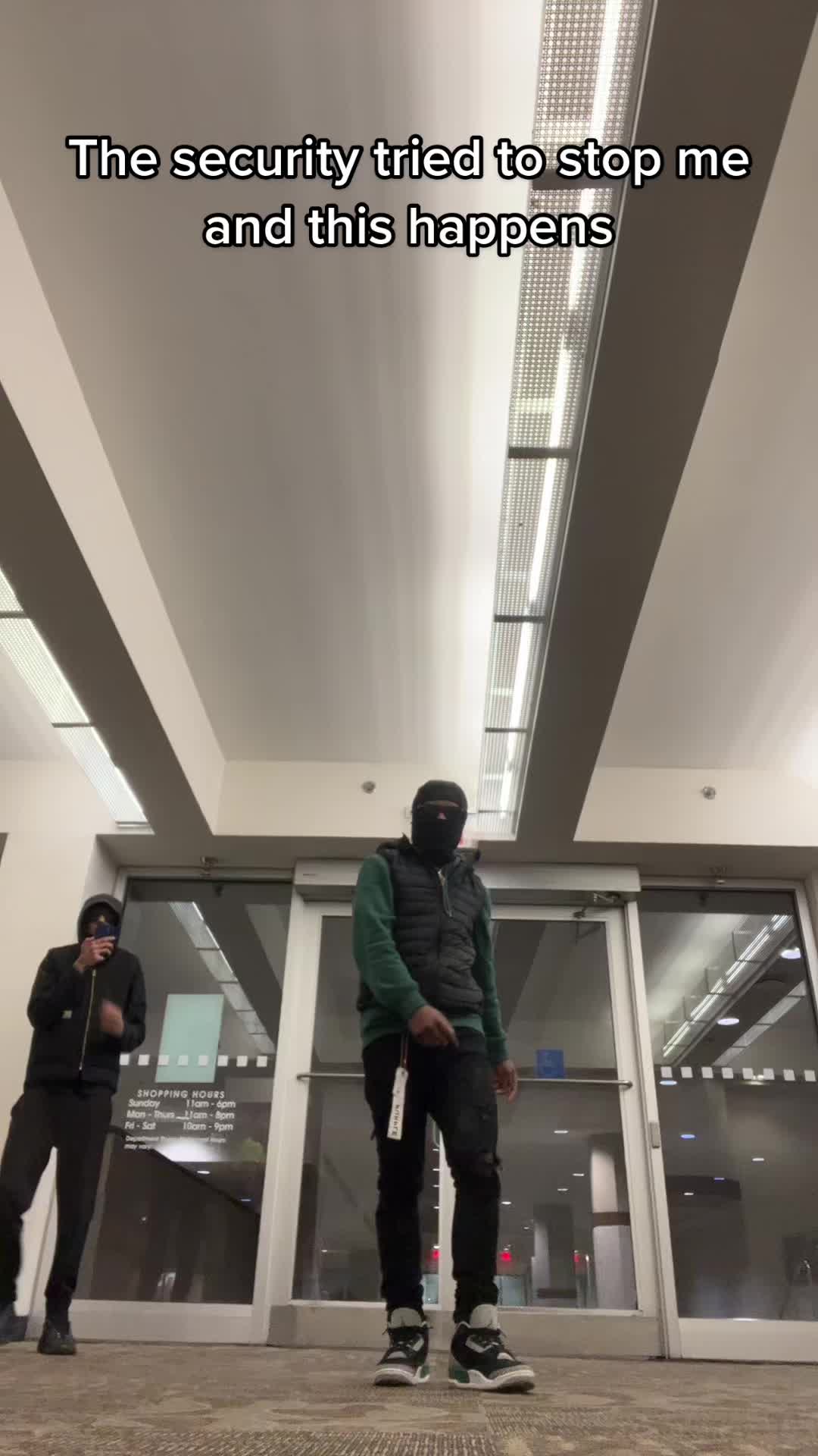 @Cj🐺