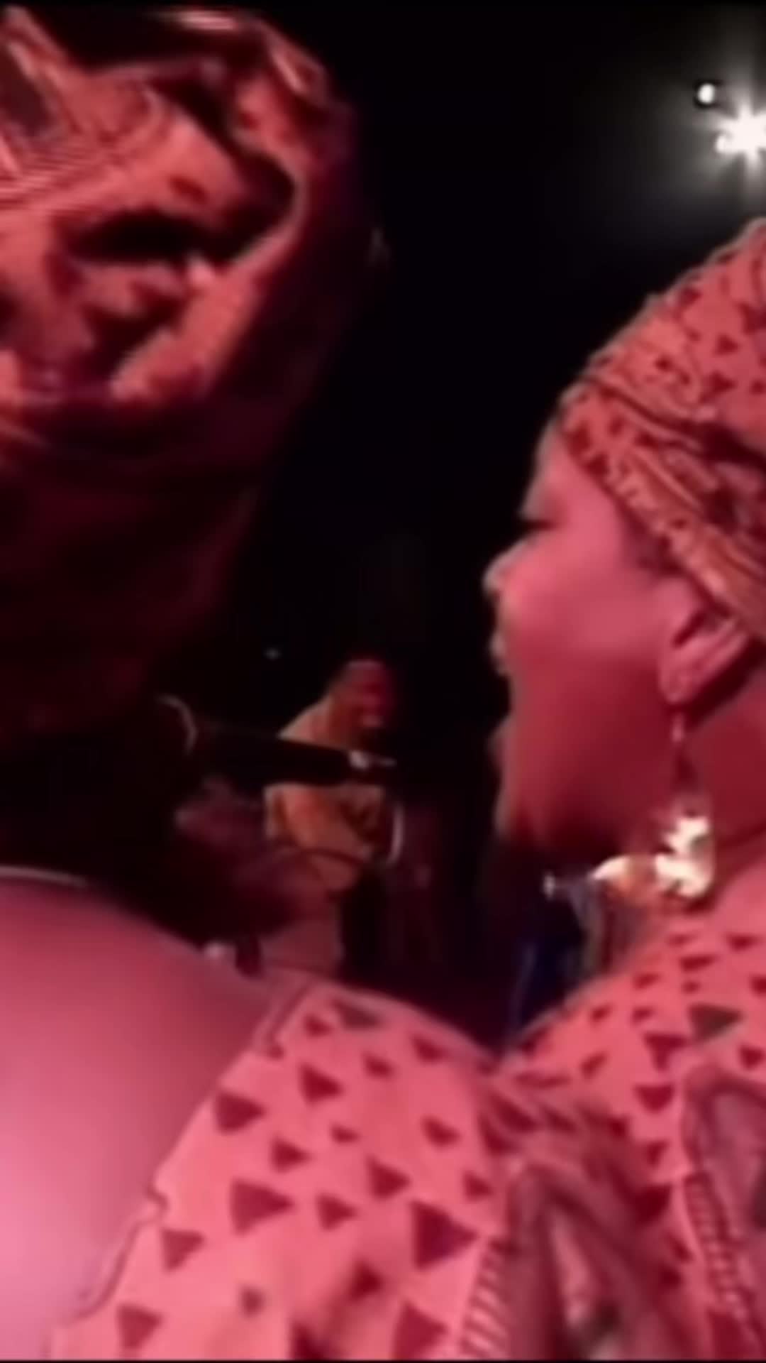 @everyminuteofpraise