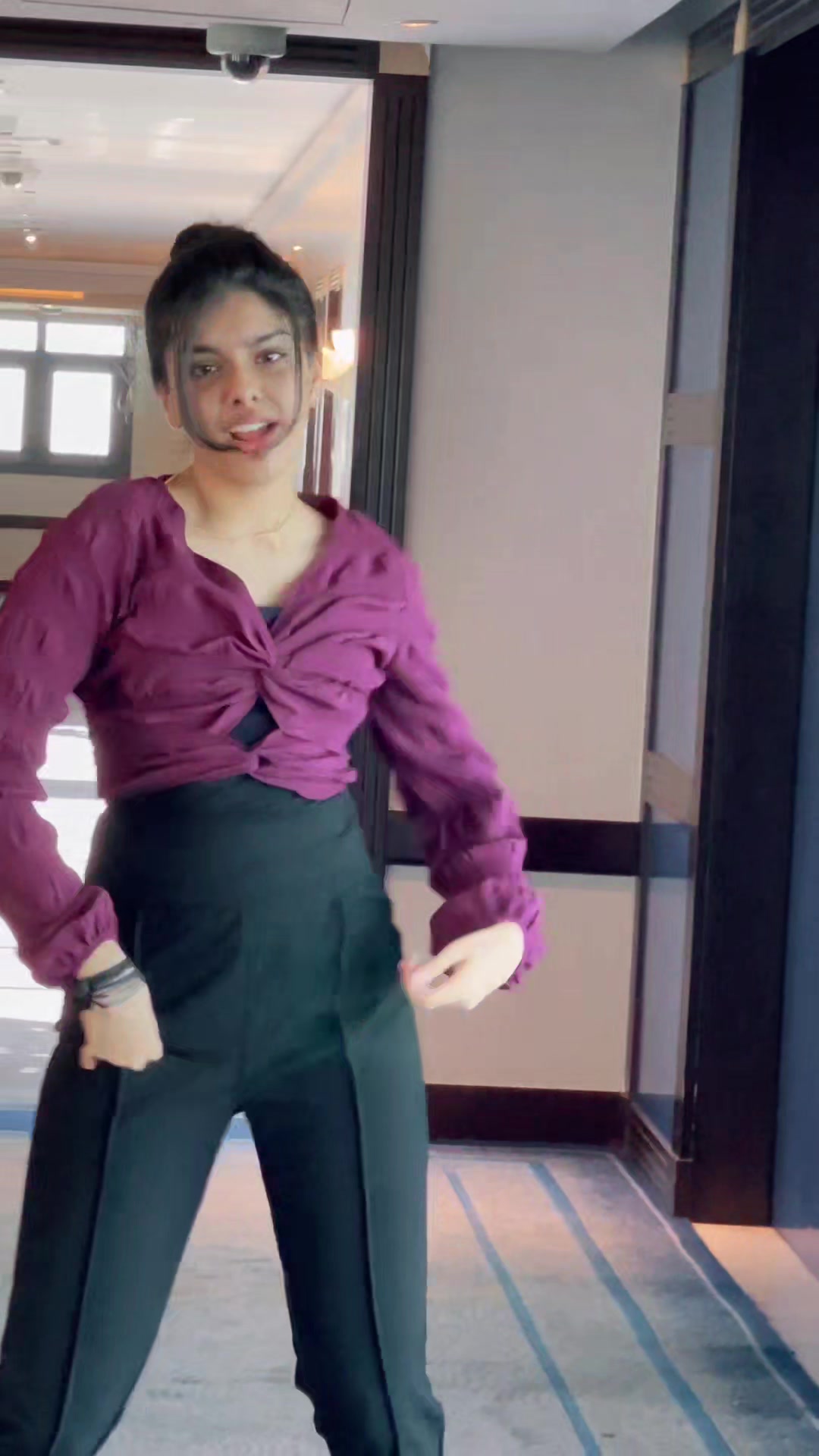 @Poojaaaas