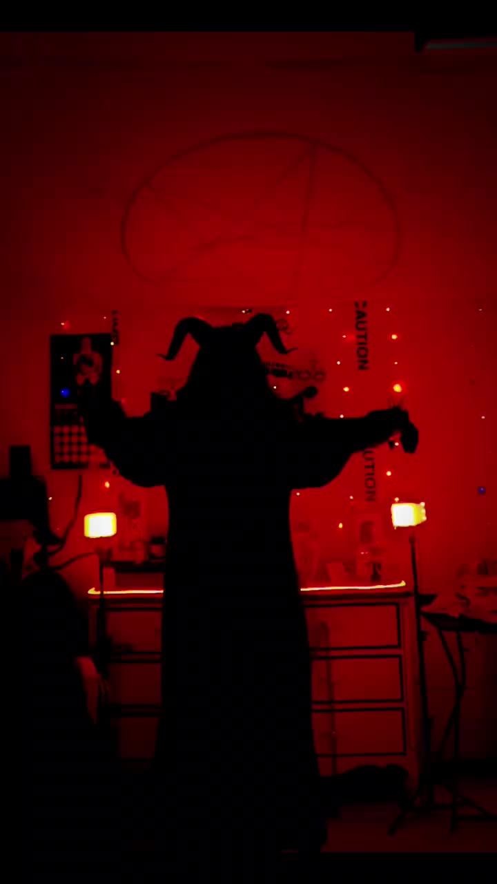 @Axedeathra