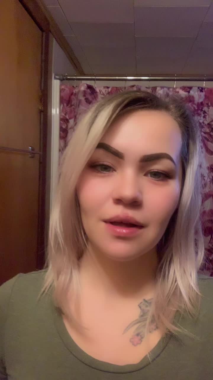 @KattKelley_