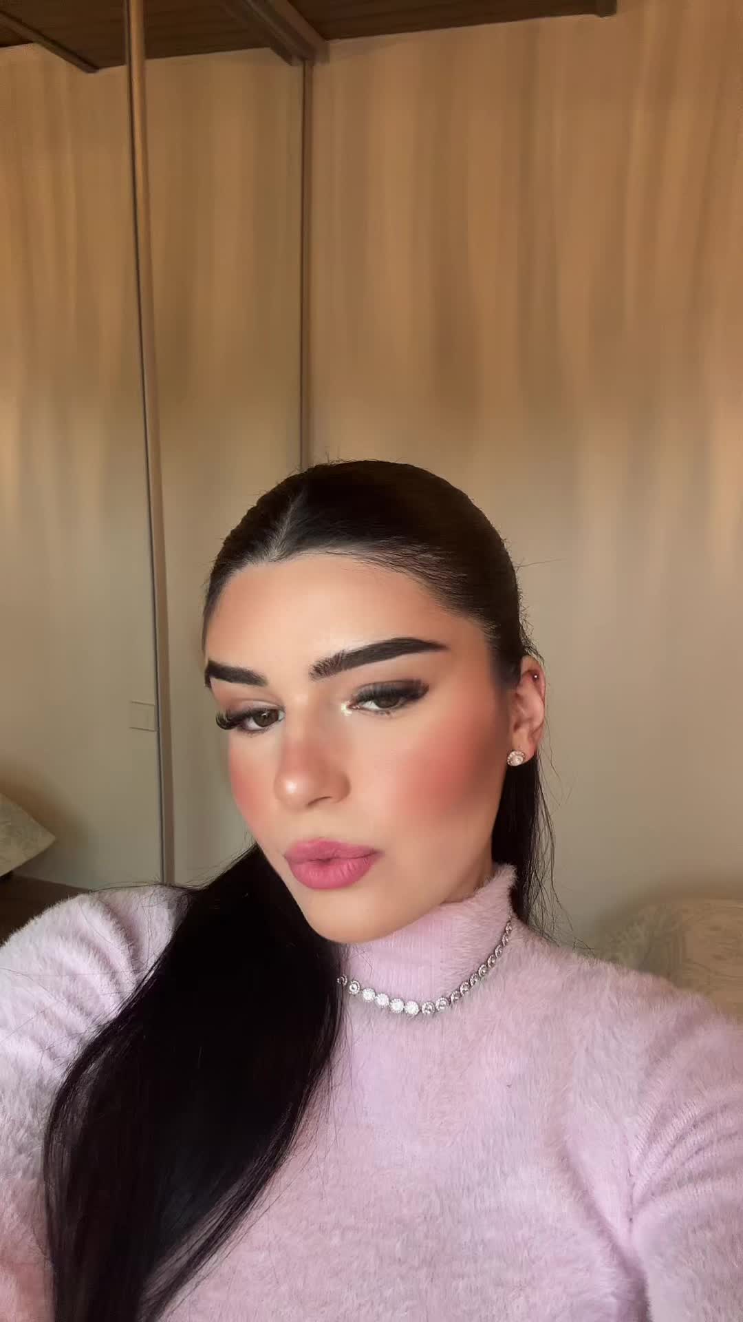 @Lara_Allafort
