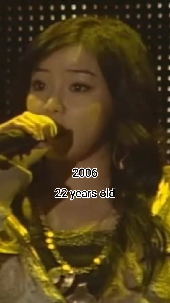 @2ne1fourever1