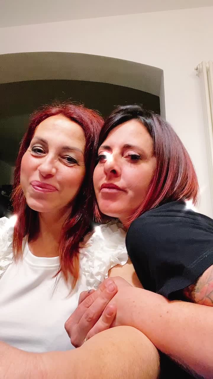 @🔝laura🔝