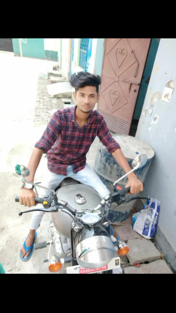 @aadi Gadariya