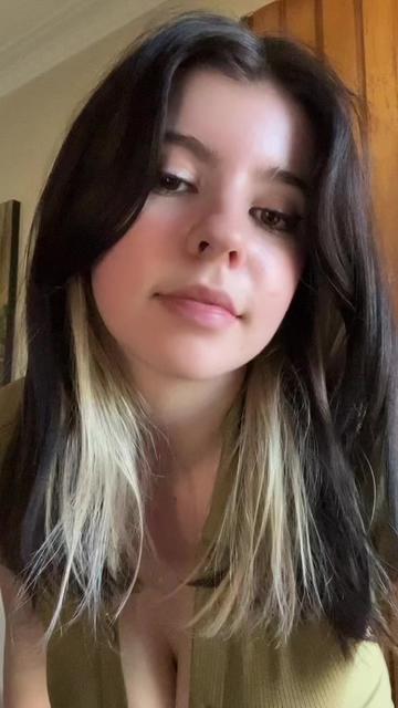 @demiii