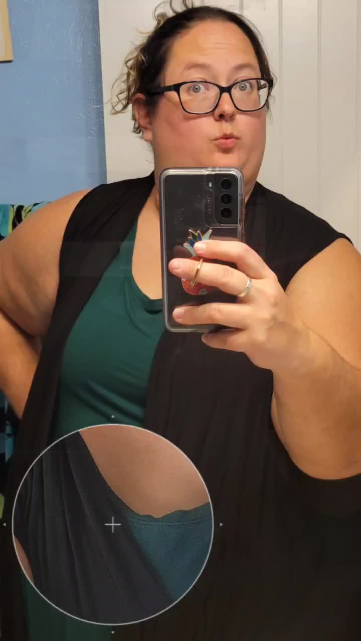 @Nina467