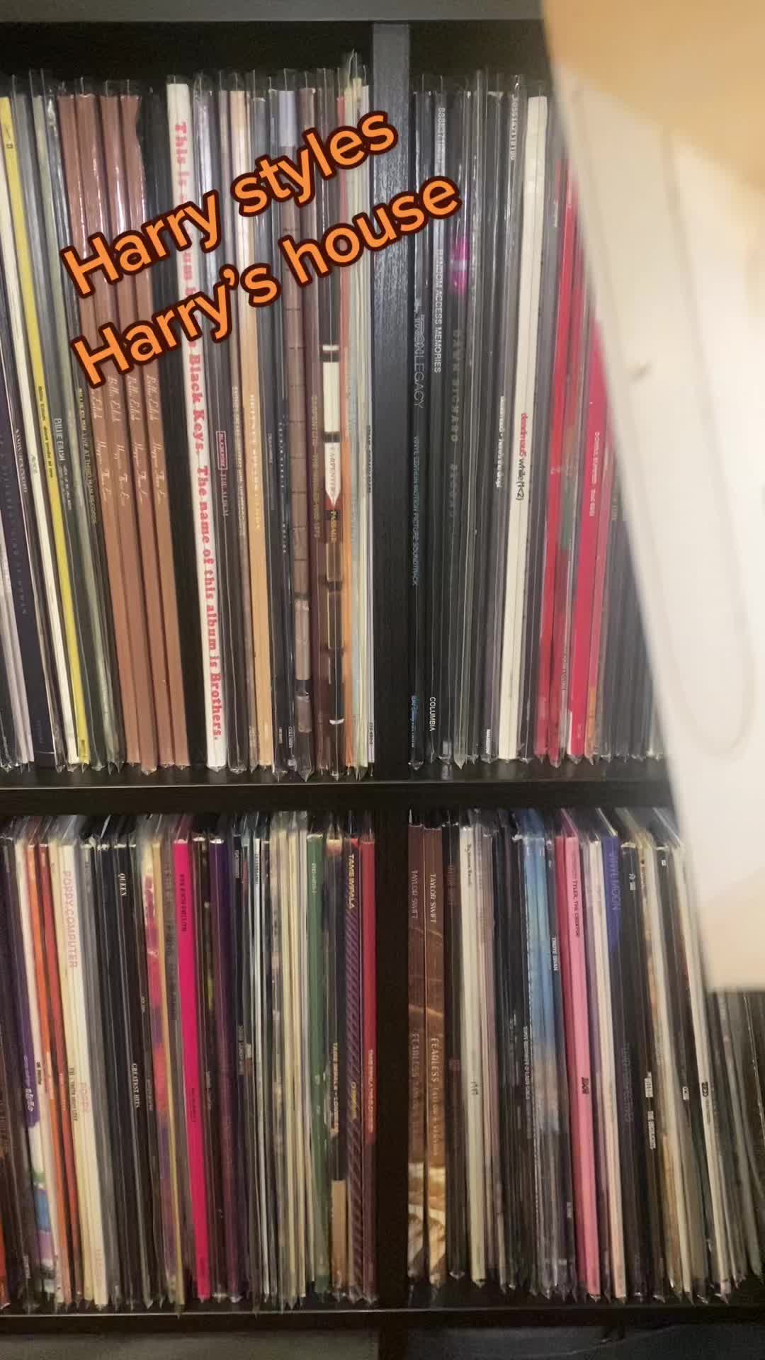 @benlatrix_vinyl