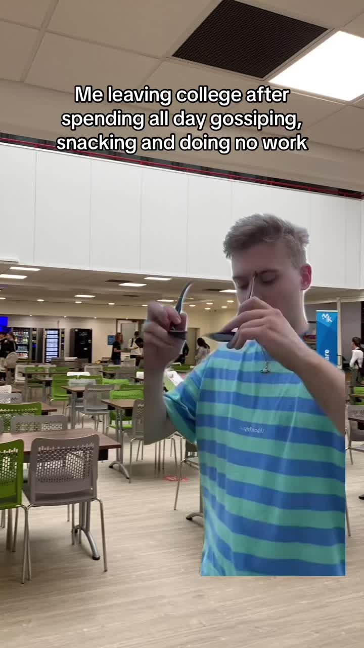 @Mkcollege