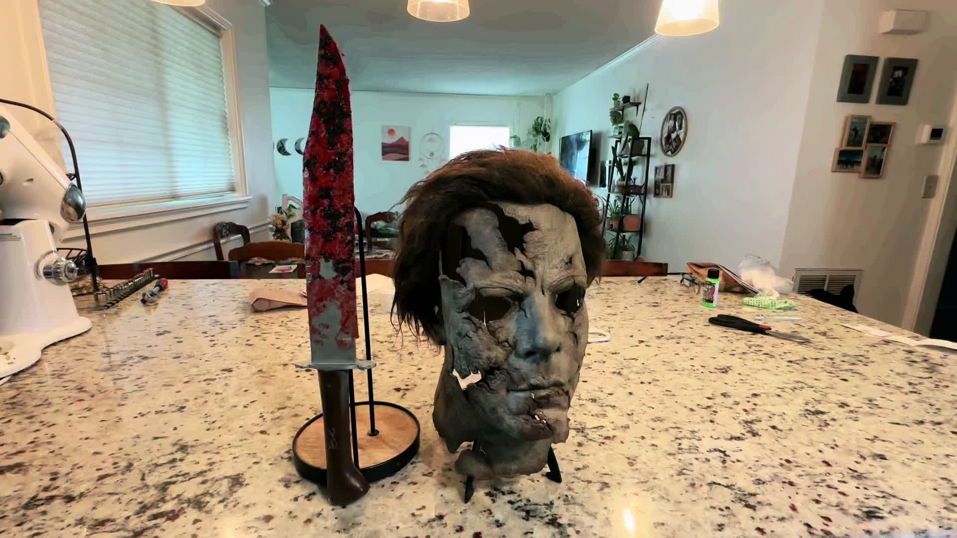 @MafiaMonkeyCosplays