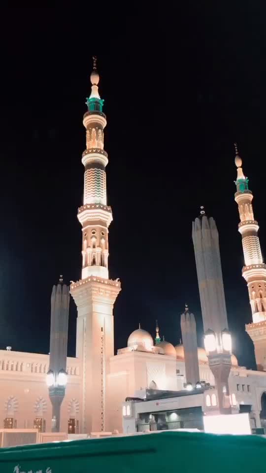 @It's me favo🤎🕊️