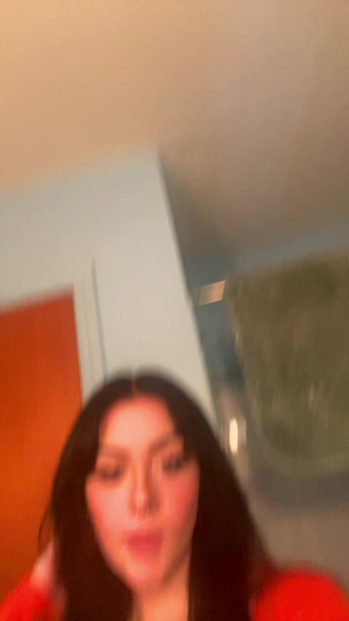@teaganseniuk