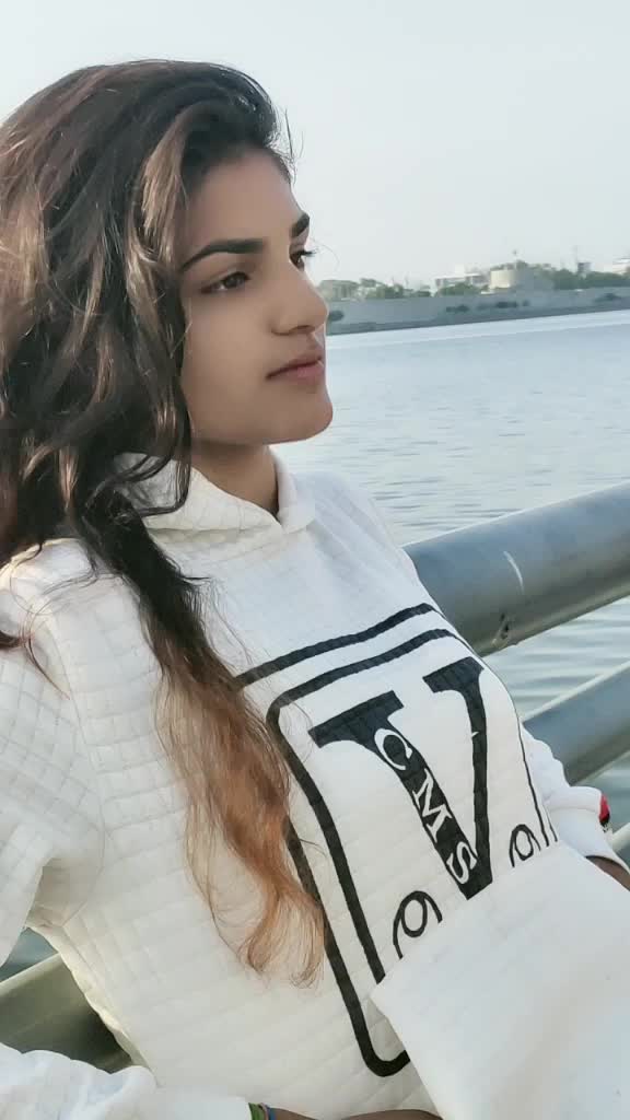 @𝐍𝐢𝐤𝐢𝐭𝐚 𝐊𝐮𝐦𝐚𝐰𝐚𝐭