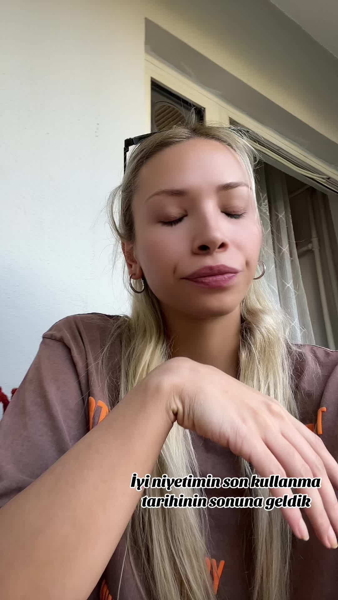 @theozlmm