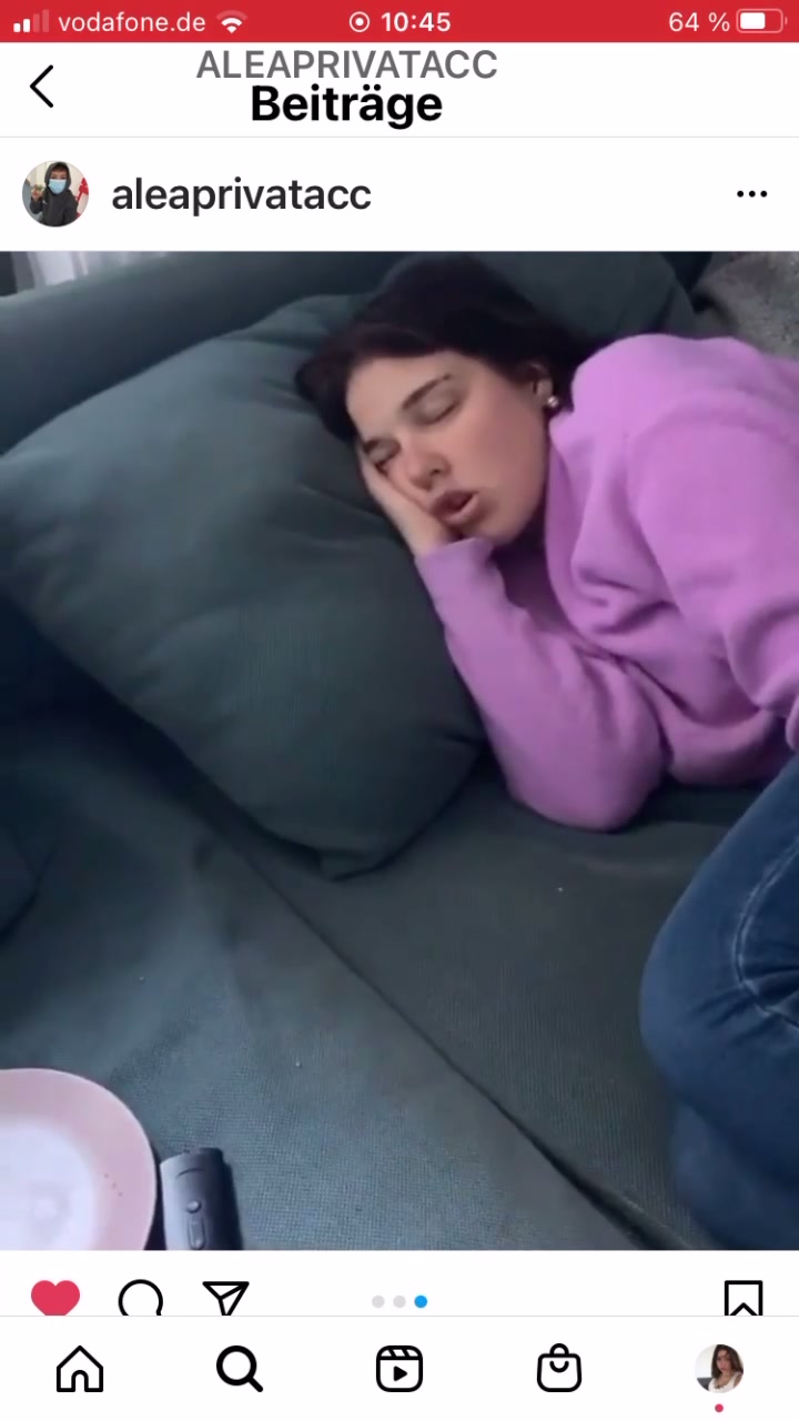 @Dudewhoisamelieruess
