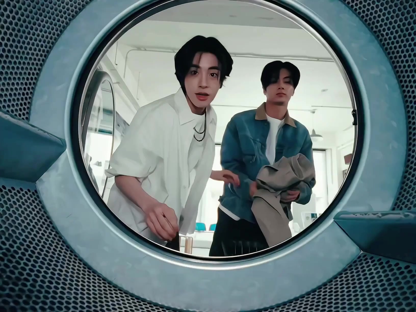 @vcrhoon