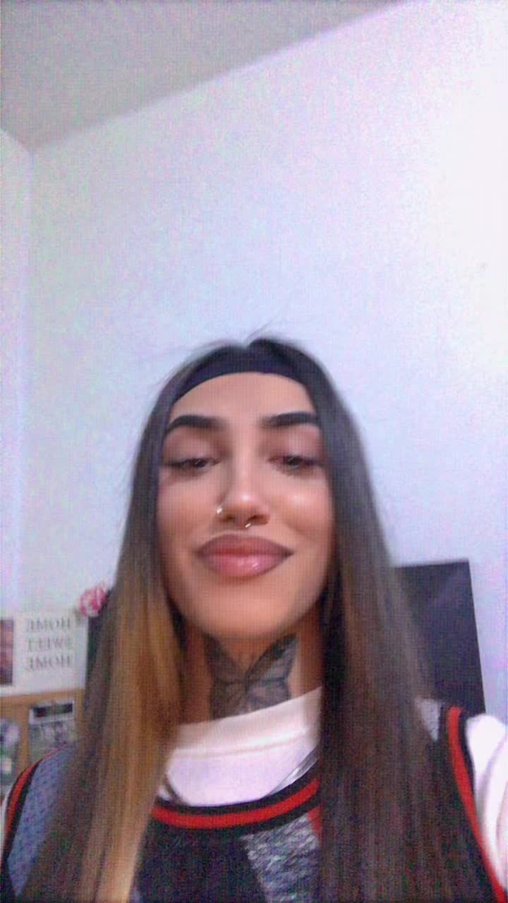 @Tukarol🧛🏻♀️