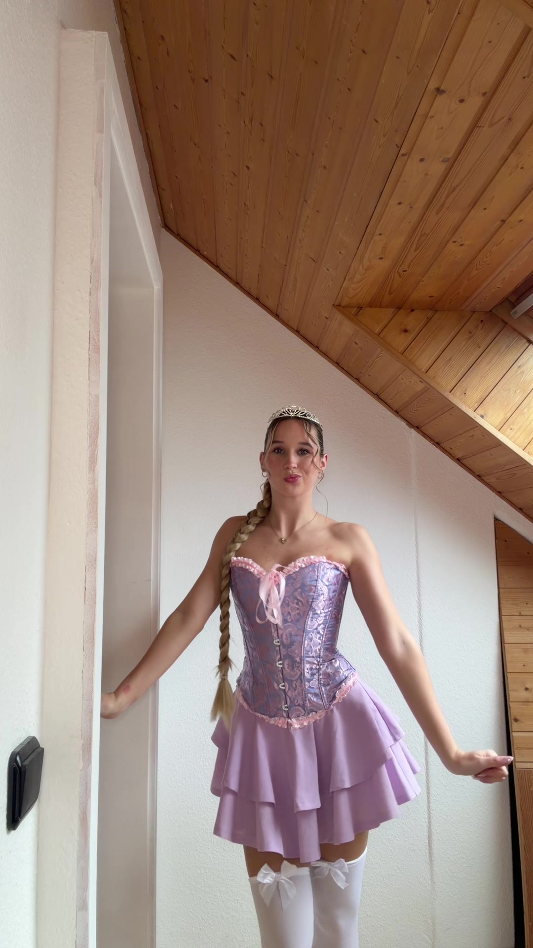 @𝓜𝓮𝓻𝓵𝓮 🌸