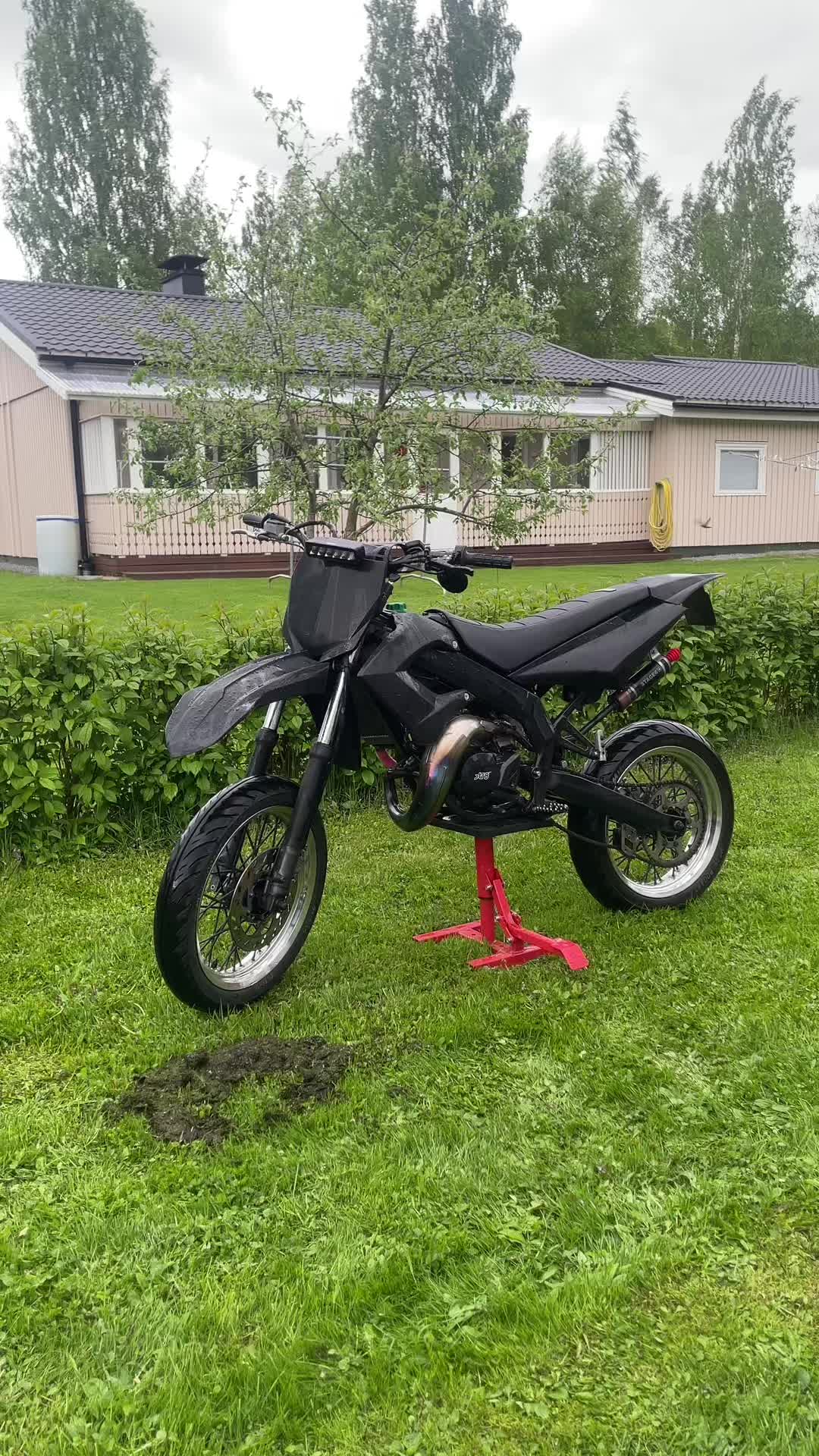 @Väne