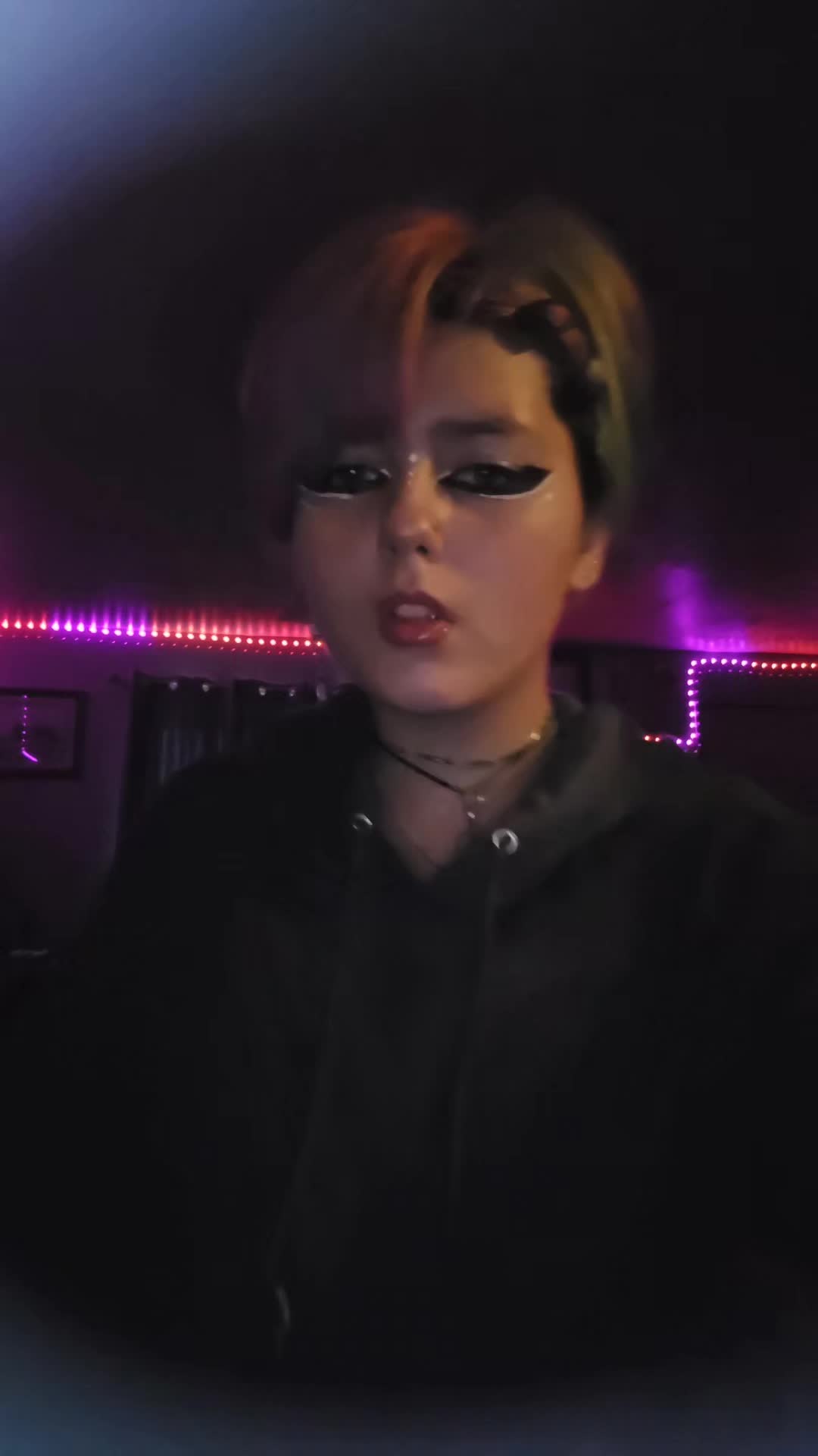 @△𖨆𝙰ʝᵕ̈&bull;