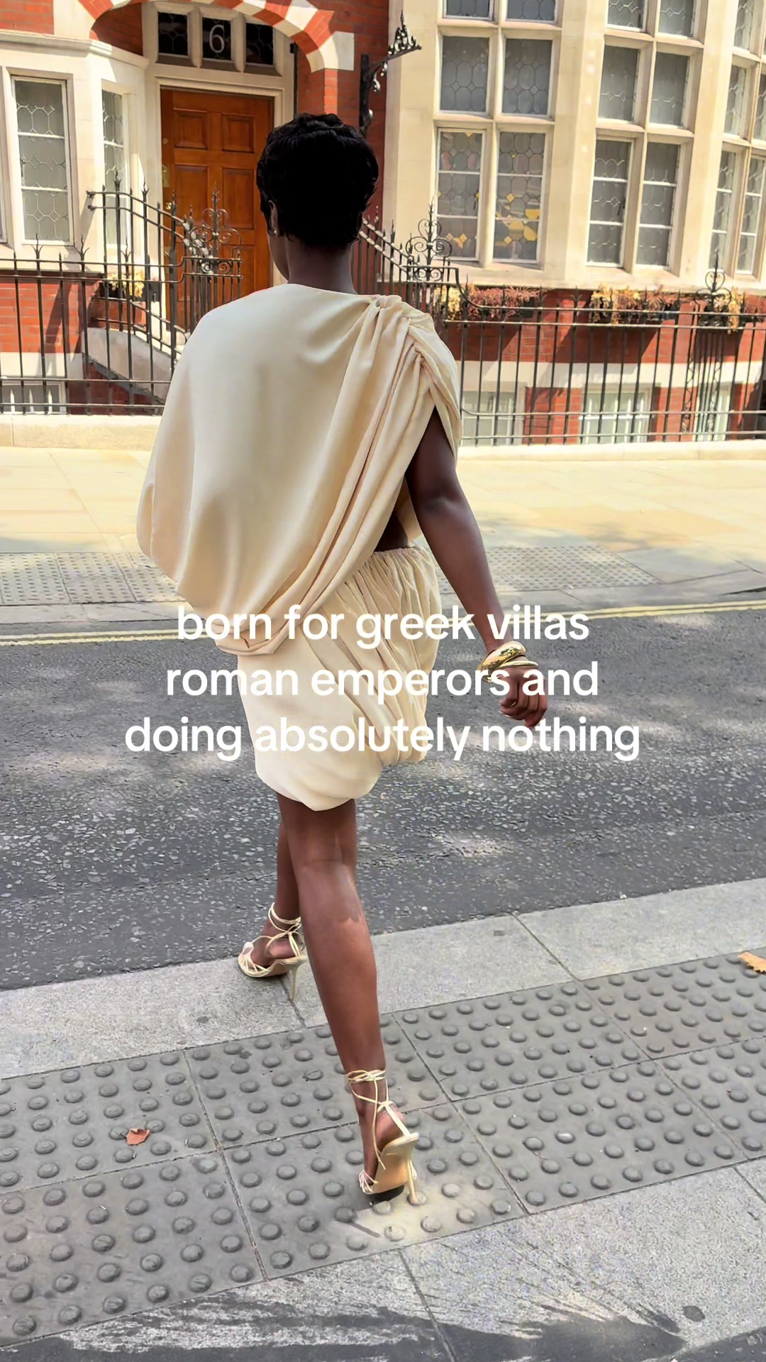 @UNCOMMONIST