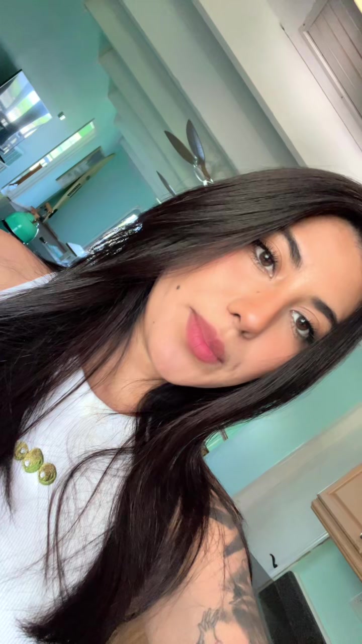 @Nahomy✨