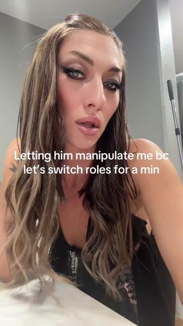 @WhitneyOC