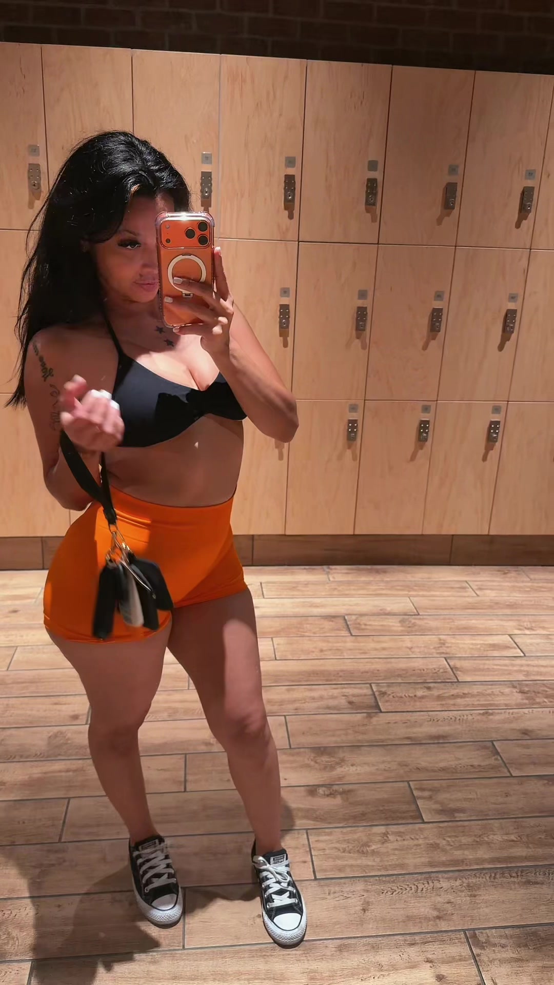 @WiseupVee🎀