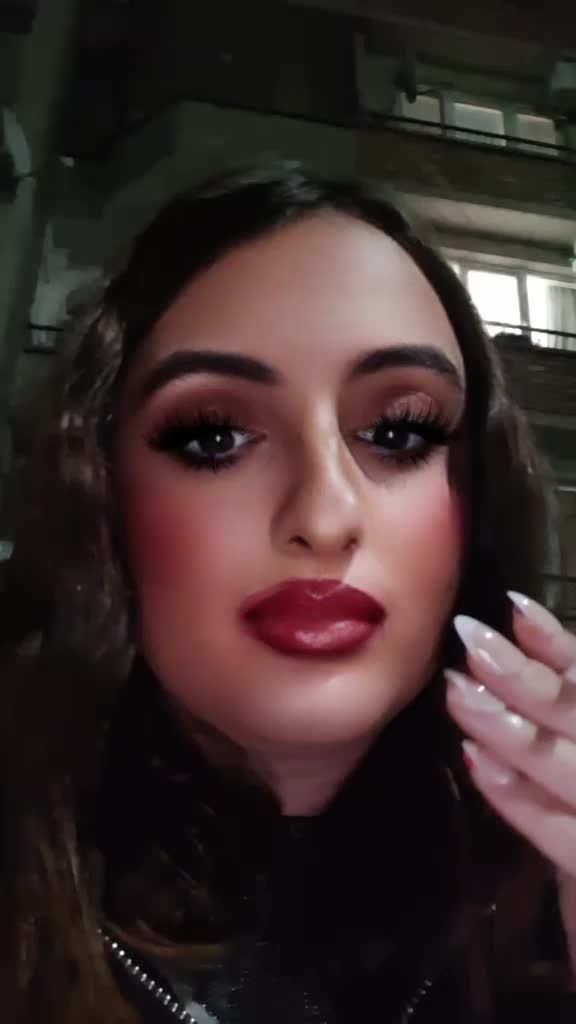 @Teodora