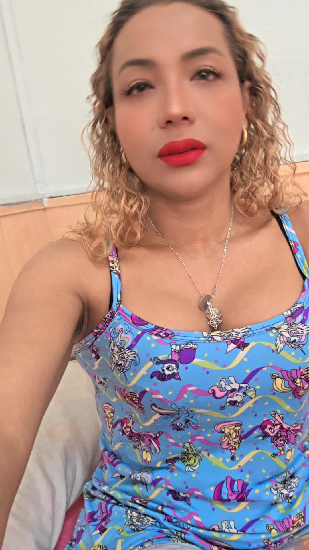 @Kelly Cedeño