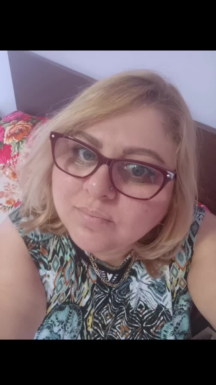 @Adriana86