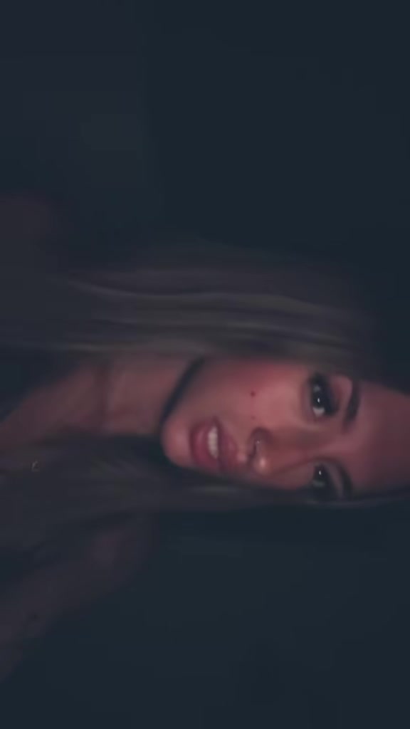 @looreenbf